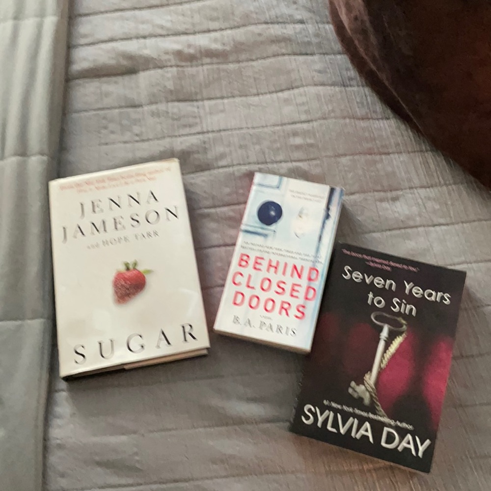 Books pet friendly home